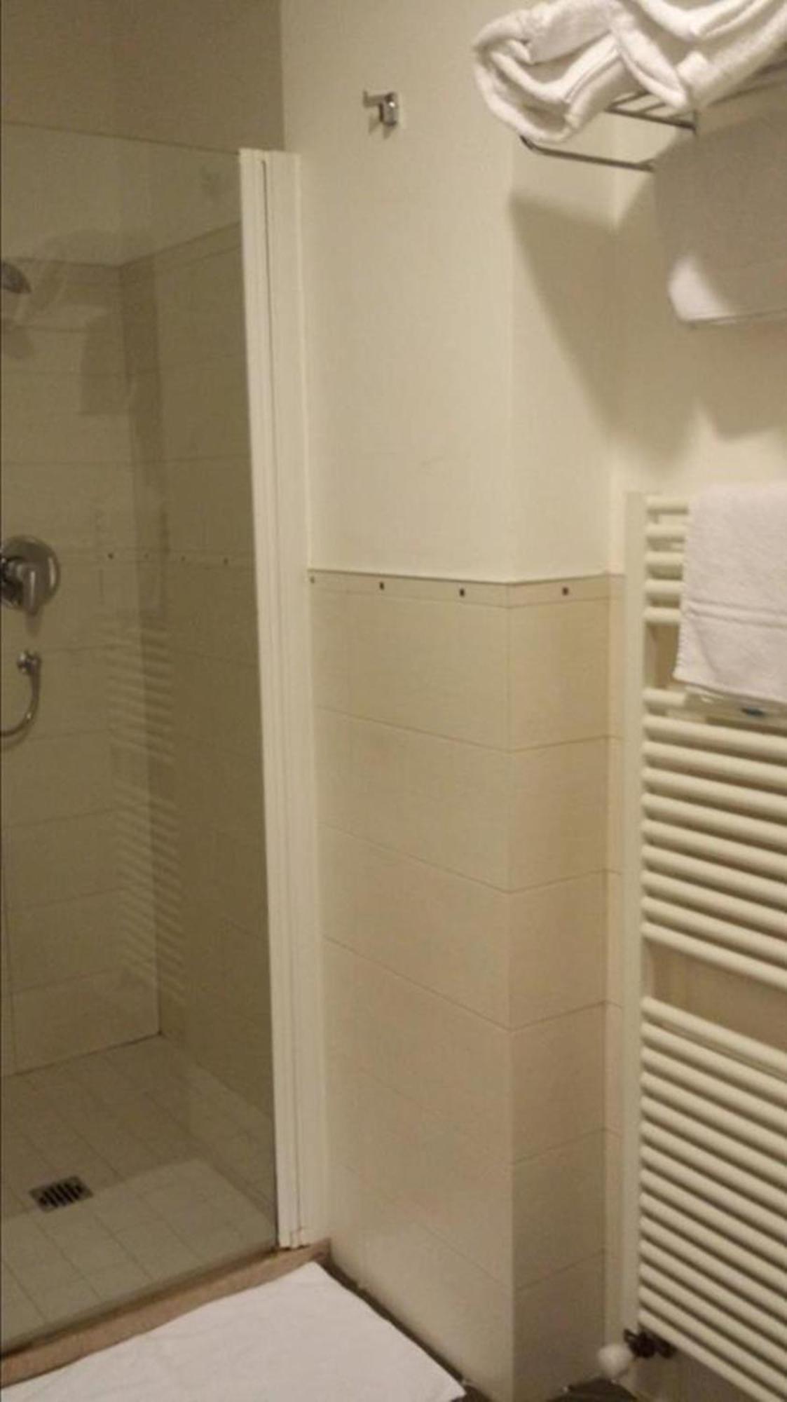 Hotel Main Street Cerasolo Habitación foto